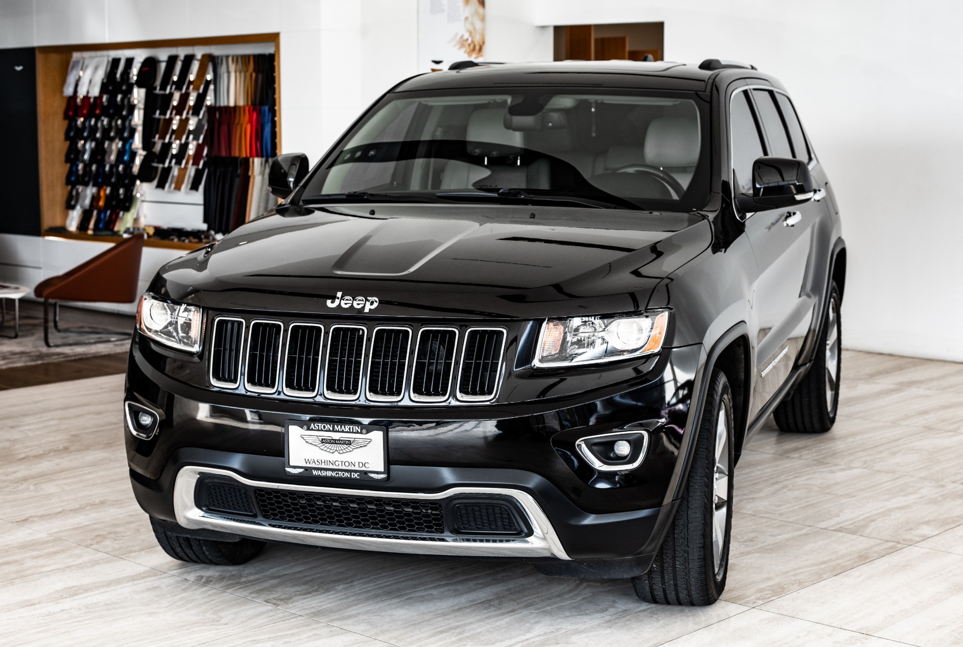 2014 Jeep Grand Cherokee Limited Stock P281877A for sale