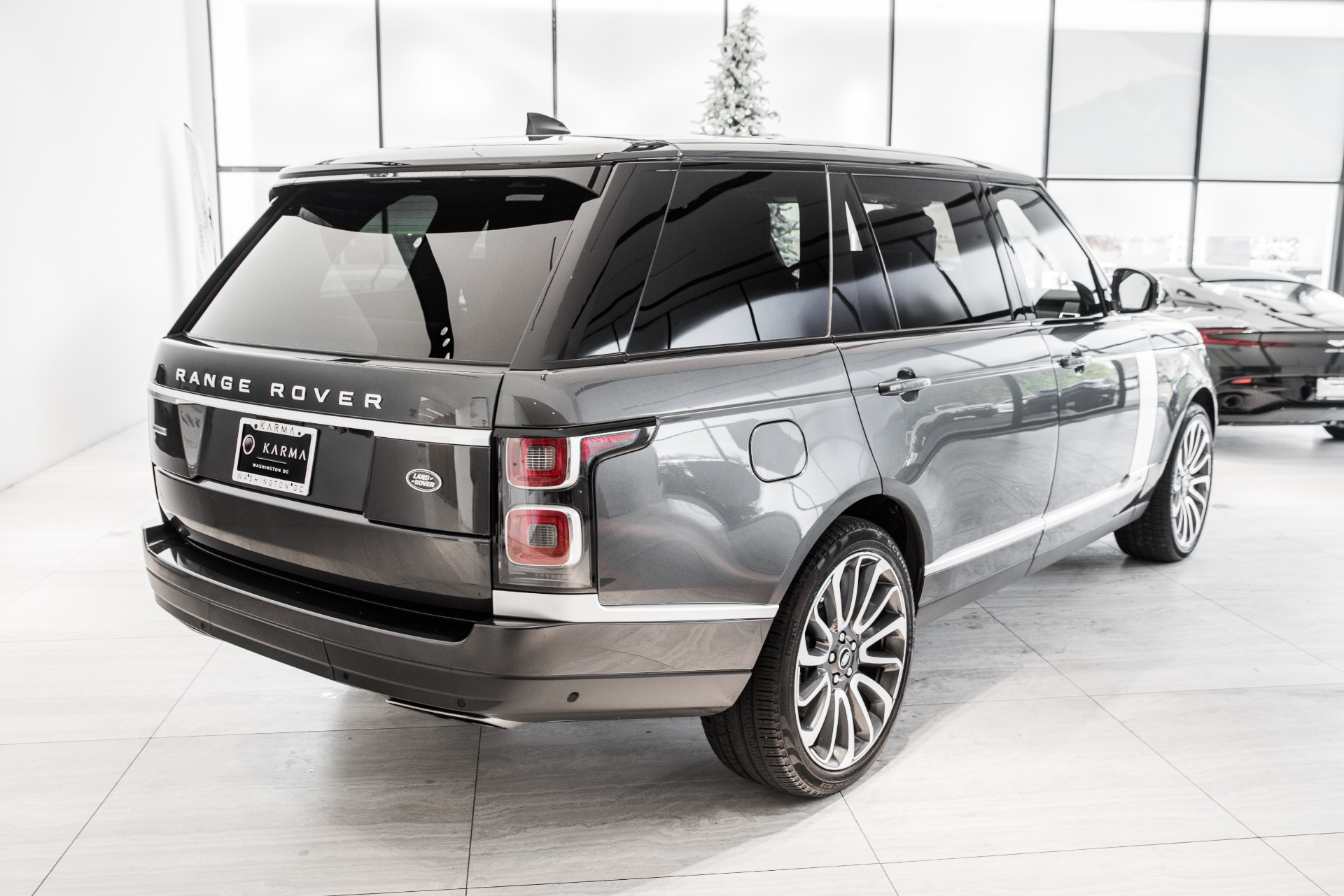 Used-2019-Land-Rover-Range-Rover-Supercharged-LWB